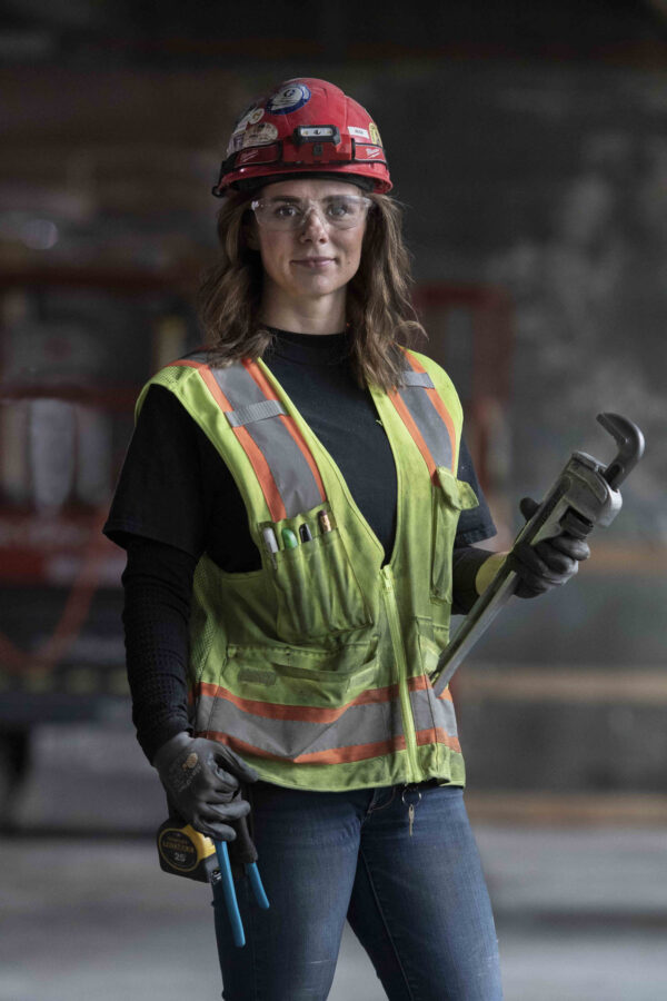 Female union sprinkler fitter office construction