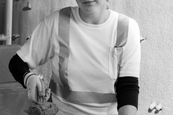 Female union bricklayer